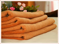 百媚生(shēng)  天然野蠶絲毯